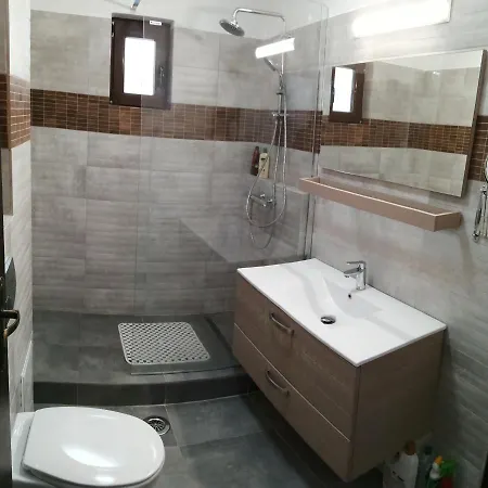 Villa 38 Silviu Apartment Bucharest Exterior photo