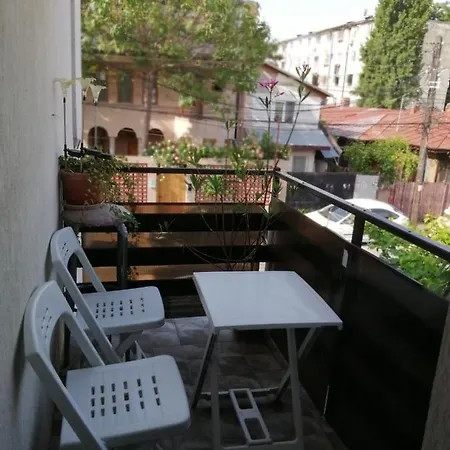 Villa 38 Silviu Apartment Bucharest Exterior photo
